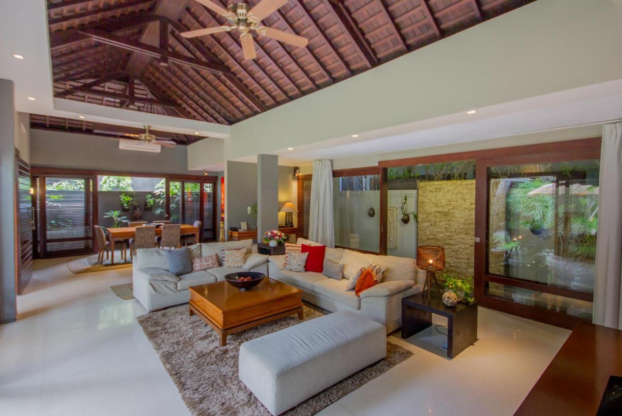 Chimera Villas Seminyak Exterior foto